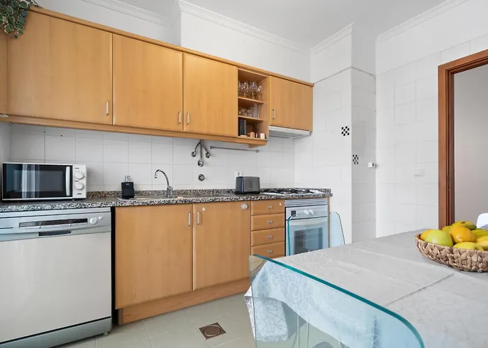 Madalenas Retreat - Free Parking In Daire