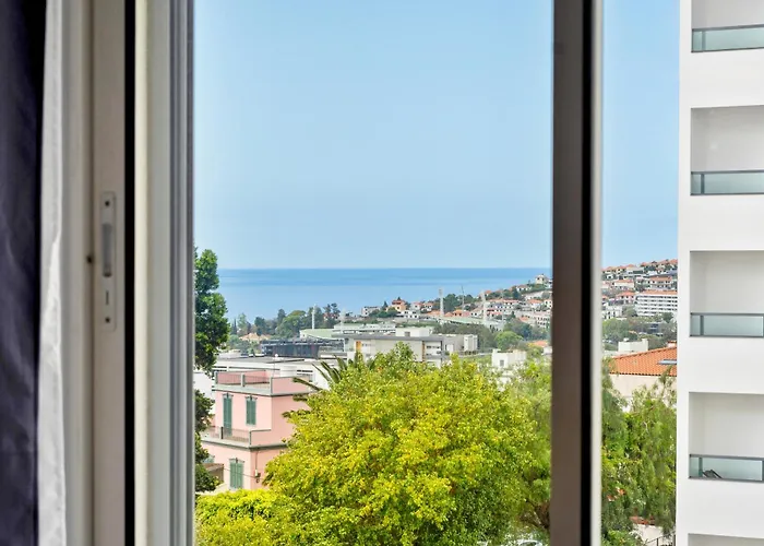 Daire Madalenas Retreat - Free Parking In *